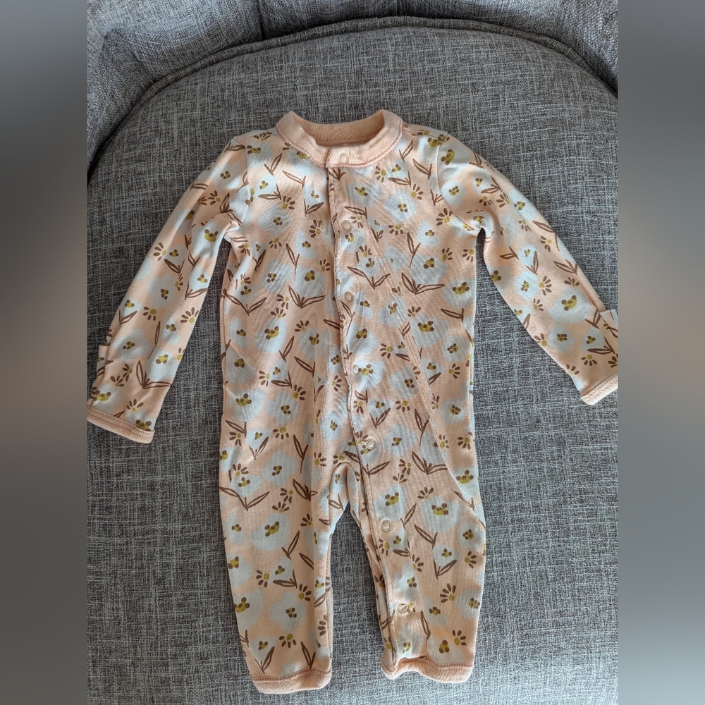Tea Collection peach flower pajamas 0-3 monts